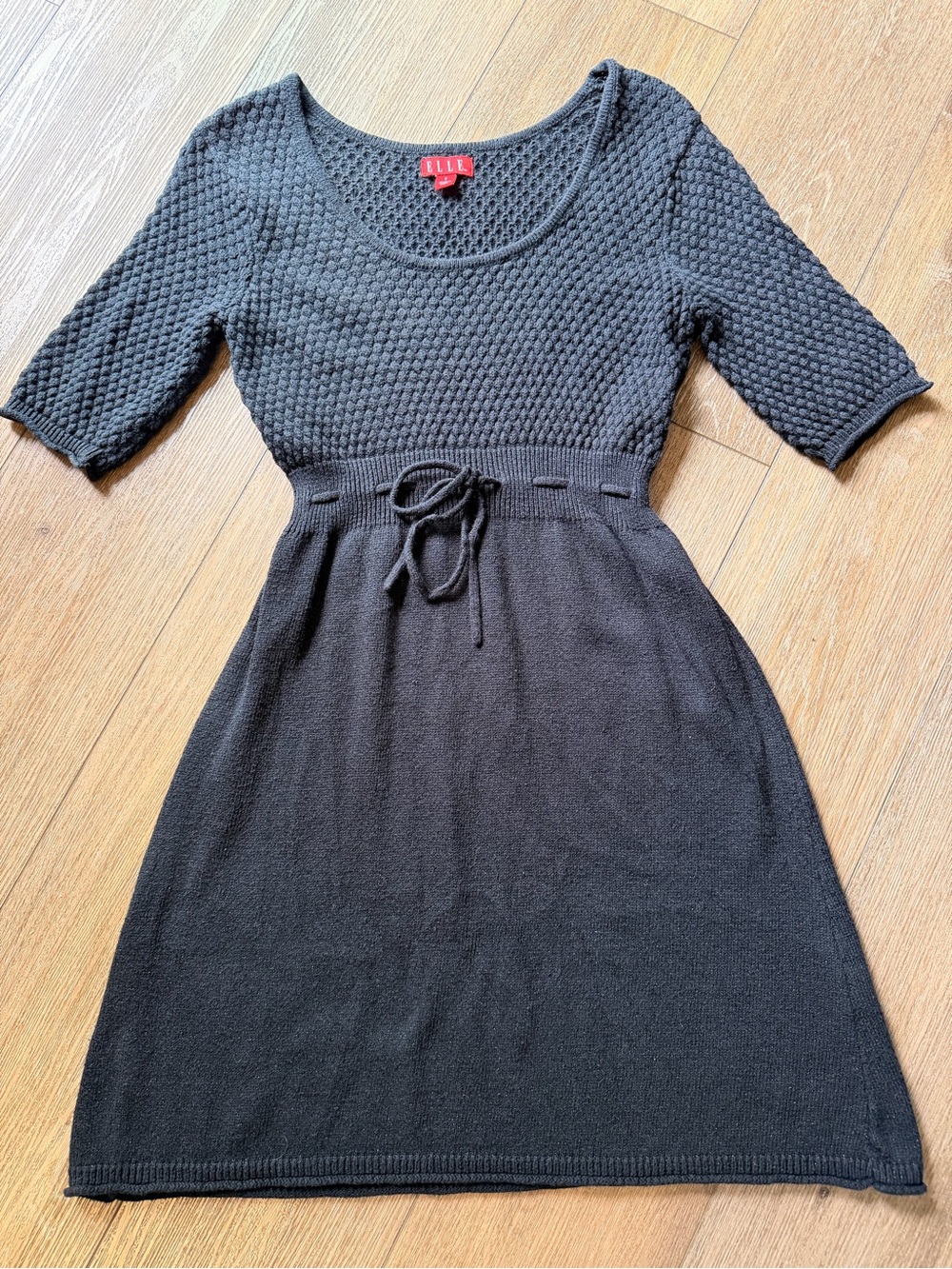 ELLE Black Textured Scoop-Neck Knit Dress